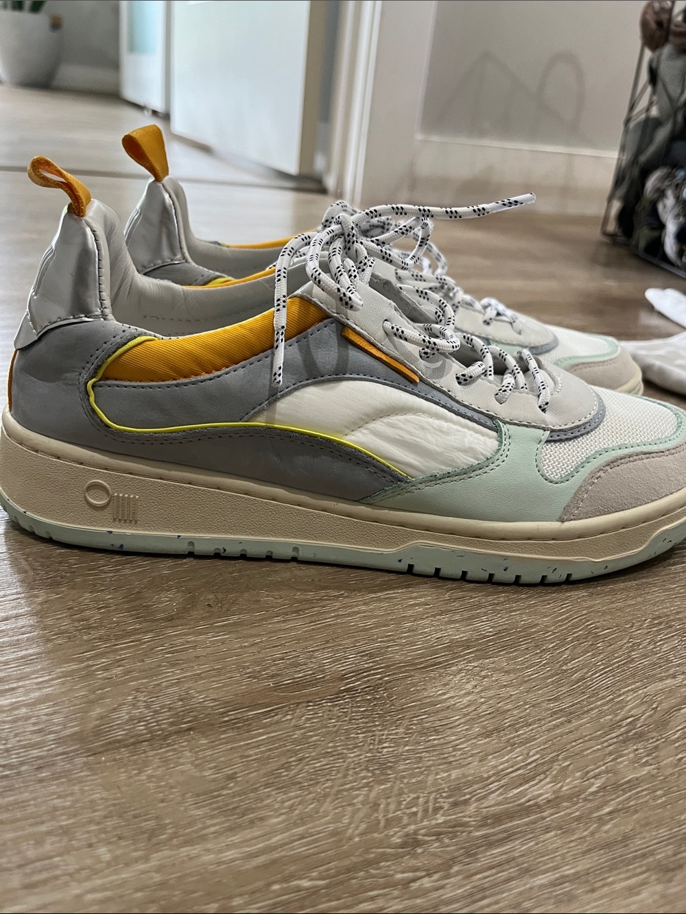 ONCEPT SNEAKERS